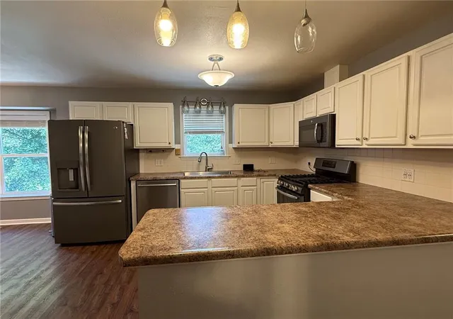 4th image of 305 N Harrison St, Oregon, MO 64473 | MLS# 2638231