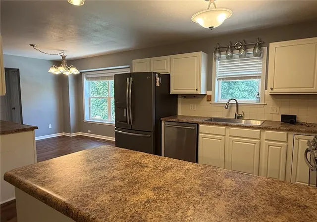 5th image of 305 N Harrison St, Oregon, MO 64473 | MLS# 2638231