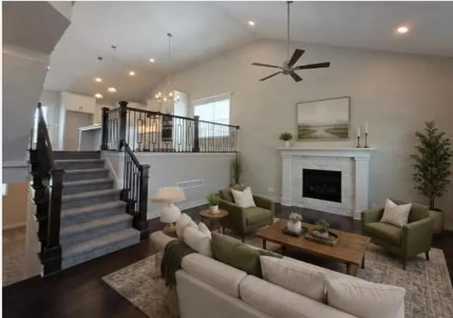 Photo 3 of Sale Pending at 1116 Sw Whispering Willow Wy, Blue Springs, MO 64064 | MLS# 2638233 | Listing updated on 2026-09-14