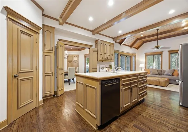 Photo 4 of Sale Pending at 12709 E 37Th Terrace Ct S, Independence, MO 64055 | MLS# 2638251 | Listing updated on 2026-09-05