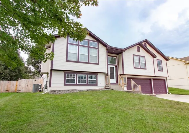 36th image of 908 Se 14th St, Lee's Summit, MO 64081 | MLS# 2638255