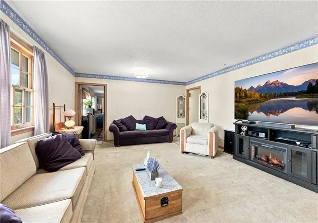 Photo 3 of Single family home for sale at 5207 Spring Ave, Kansas City, MO 64133 | MLS# 2638256 | Listing updated on 2026-10-08