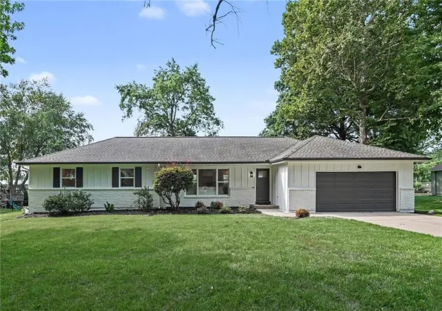 1st image of 3515 W 93rd St, Leawood, KS 66206 | MLS# 2638263
