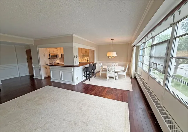 Photo 3 of Condo for sale at 333 W Meyer Blvd #312, Kansas City, MO 64113 | MLS# 2638289 | Listing updated on 2026-08-28