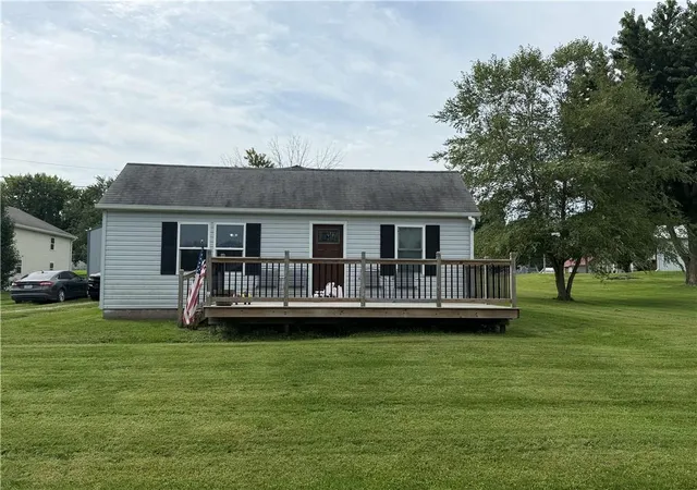 Photo 2 of Single family home for sale at 510 W Samuel St, Hamilton, MO 64644 | MLS# 2638304 | Listing updated on 2026-08-24