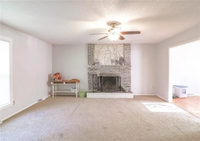 Photo 4 of Single family home for sale at 12723 Cave Ln, Excelsior Springs, MO 64024 | MLS# 2638313 | Listing updated on 2026-08-28