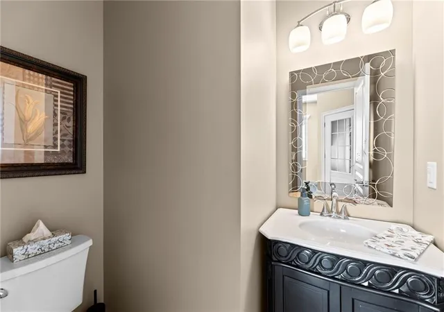 3rd image of 24496 Pleasant Valley Rd, Wellsville, KS 66092 | MLS# 2638327