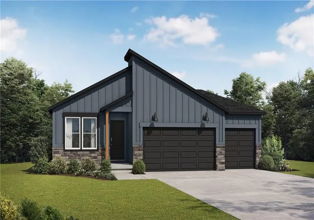 1st image of 1525 Portsmouth Ln, Raymore, MO 64083 | MLS# 2638329