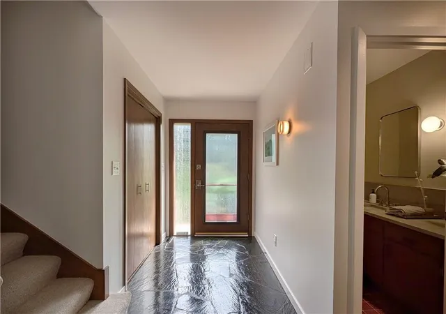 5th image of 10050 Roe Ave, Overland Park, KS 66207 | MLS# 2638335