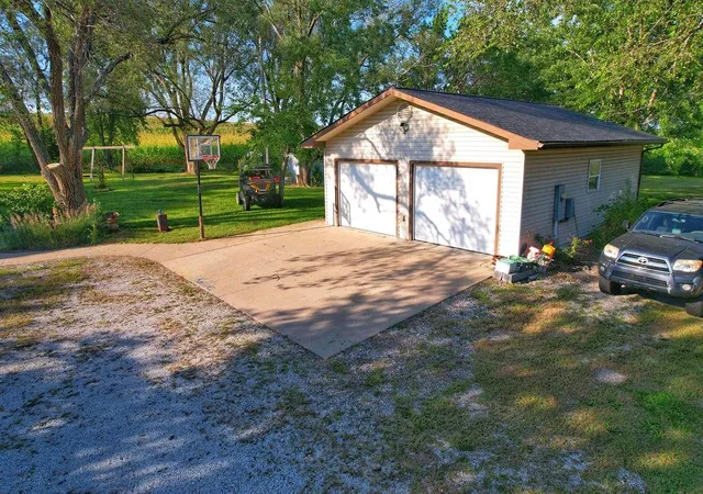 Photo 2 of Single family home for sale at 5082 59 Highway, Cummings, KS 66016 | MLS# 2638344 | Listing updated on 2026-09-26