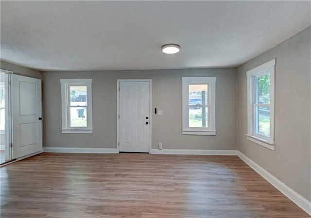 Photo 3 of Single family home for sale at 6212 Eugene Field Rd, Kansas City, MO 64119 | MLS# 2638348 | Listing updated on 2026-09-05
