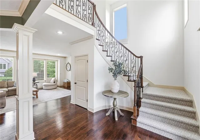 Photo 3 of Sale Pending at 10030 Warwick St, Lenexa, KS 66220 | MLS# 2638361 | Listing updated on 2026-09-07