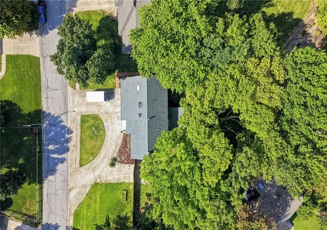 40th image of 5304 Queal Dr, Shawnee, KS 66203 | MLS# 2638363