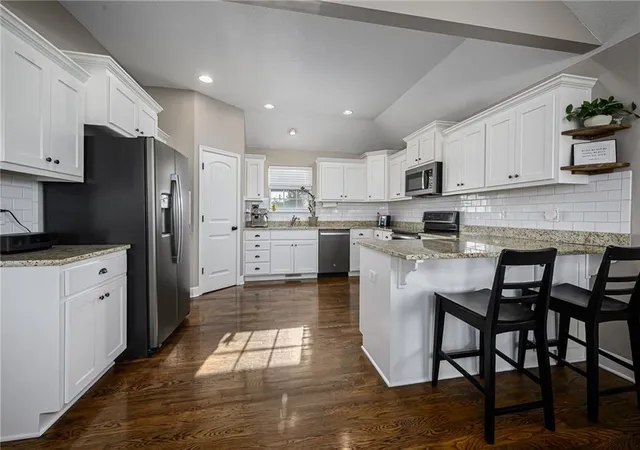 Photo 3 of Single family home for sale at 6996 141st St, Basehor, KS 66007 | MLS# 2638368 | Listing updated on 2026-10-05