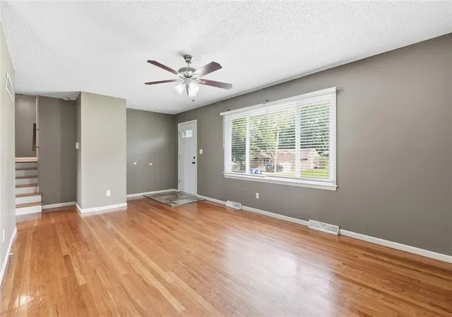 4th image of 8611 E 85Th St, Raytown, MO 64138 | MLS# 2638370