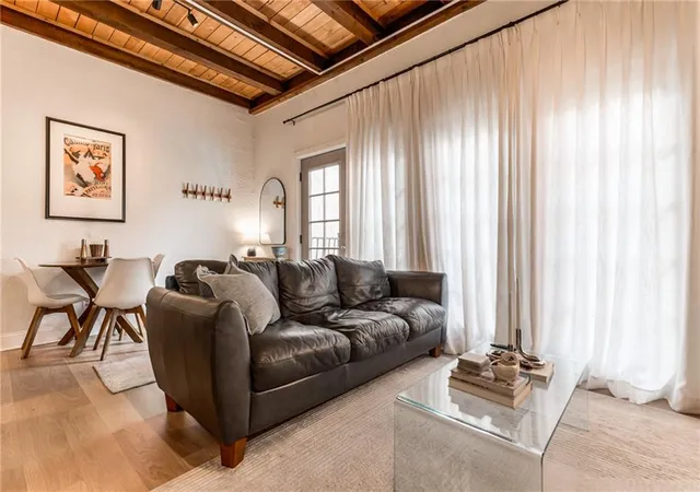 Photo 4 of Condo for sale at 1111 W 46Th St #53, Kansas City, MO 64112 | MLS# 2638394 | Listing updated on 2026-09-30