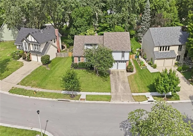 48th image of 9332 W 116th Ter, Overland Park, KS 66210 | MLS# 2638407