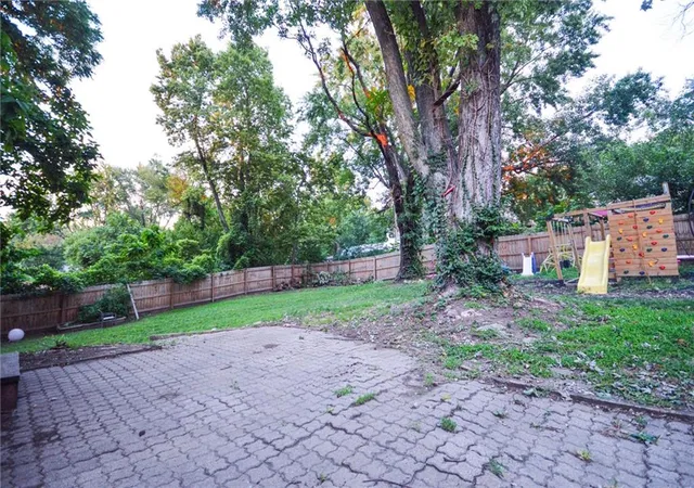 37th image of 209 S Crysler Ave, Independence, MO 64050 | MLS# 2638409