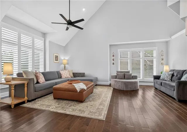 Photo 4 of Sale Pending at 12830 High Dr, Leawood, KS 66209 | MLS# 2638415 | Listing updated on 2026-09-25