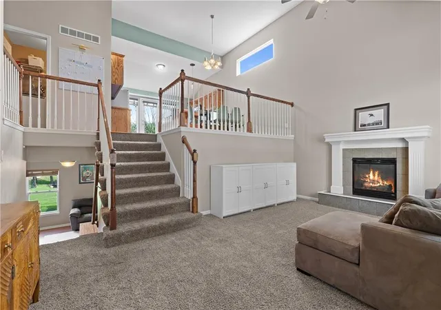 Photo 4 of Sale Pending at 8715 N Robinhood Ave, Kansas City, MO 64154 | MLS# 2638418 | Listing updated on 2026-08-27