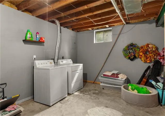 28th image of 808 Se 19th St, Oak Grove, MO 64075 | MLS# 2638422