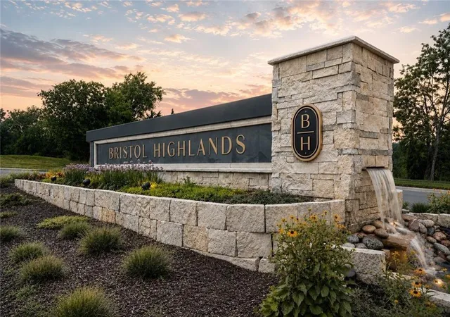 8th image of 21209 W 81st St, Shawnee, KS 66220 | MLS# 2638436
