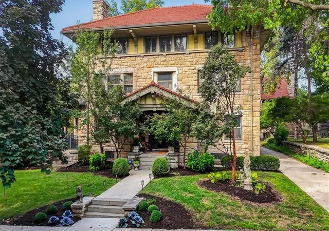Photo 1 of Mansion for sale at 3726 Madison Ave, Kansas City, MO 64111 | MLS# 2638444 | Listing updated on 2026-10-05
