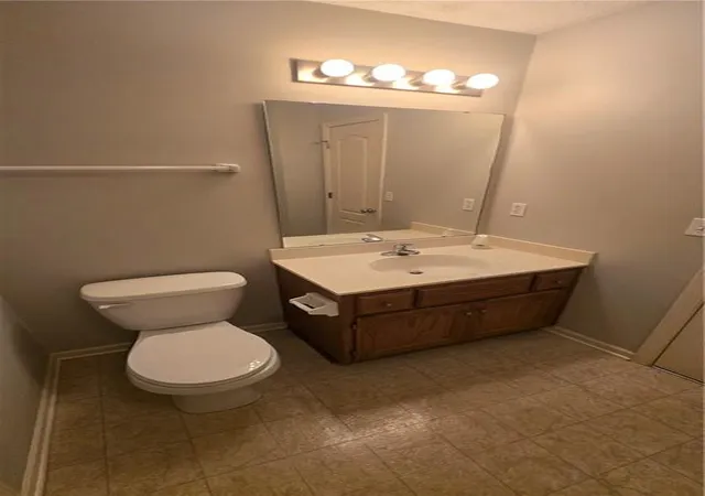 Photo 4 of Townhouse for sale at 425 Hawthorne Blvd #4, Warrensburg, MO 64093 | MLS# 2638461 | Listing updated on 2026-09-04