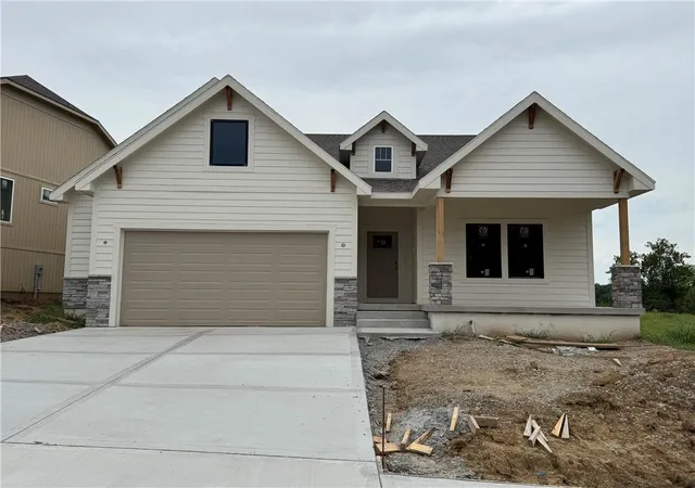 1st image of 2144 Black Walnut Dr, Liberty, MO 64068 | MLS# 2638462