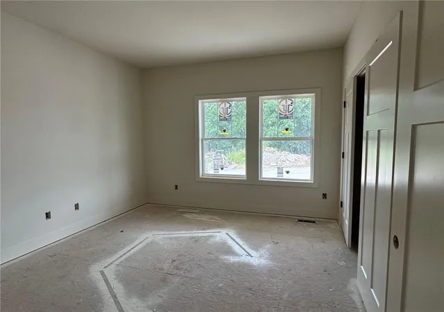 Photo 3 of House for sale at 2144 Black Walnut Dr, Liberty, MO 64068 | MLS# 2638462 | Listing updated on 2026-08-25