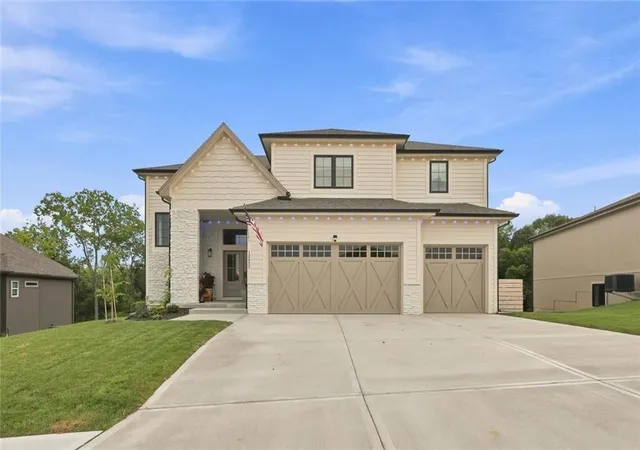 Photo 2 of Single family home for sale at 12455 Nw Appaloosa St, Platte City, MO 64079 | MLS# 2638466 | Listing updated on 2026-10-07
