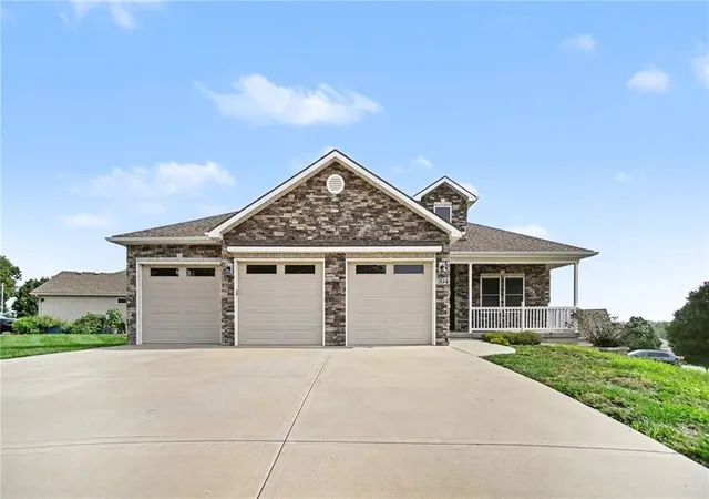 4th image of 304 Prairie Rose Cir, Smithville, MO 64089 | MLS# 2638475