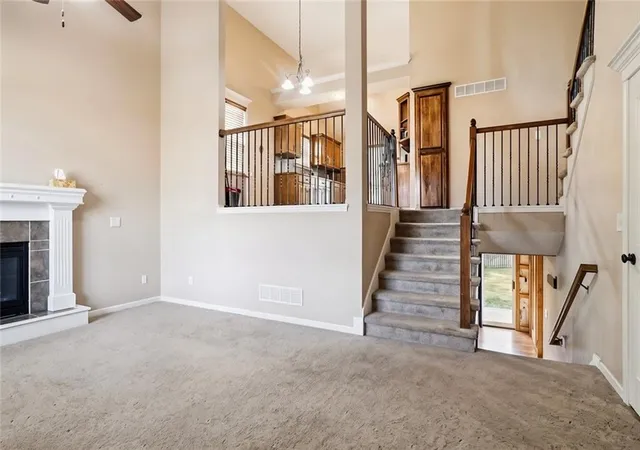 Photo 4 of Sale Pending at 802 N Cypress Cir, Kearney, MO 64060 | MLS# 2638478 | Listing updated on 2026-09-02