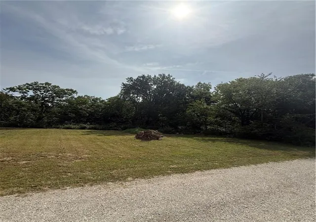 6th image of 1209 N Lyne St, Raymore, MO 64083 | MLS# 2638483