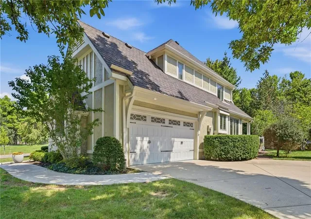 4th image of 12401 Granada Rd, Leawood, KS 66209 | MLS# 2638502