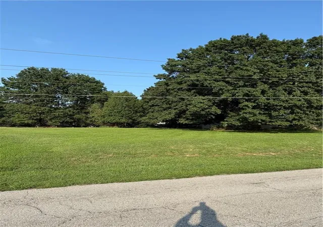 Photo 3 of Land for sale at 5415 Nw Roanridge Rd, Kansas City, MO 64151 | MLS# 2638504 | Listing updated on 2026-08-25