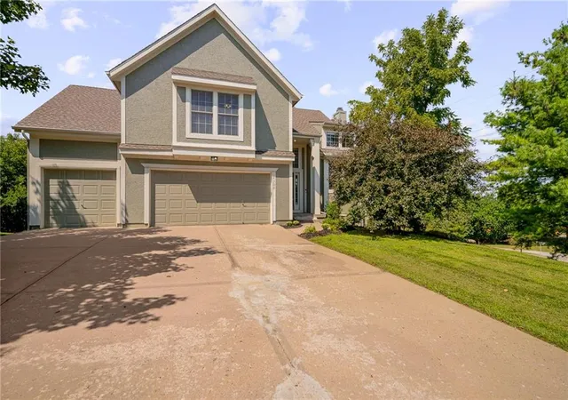3rd image of 14300 Robinson St, Overland Park, KS 66223 | MLS# 2638520