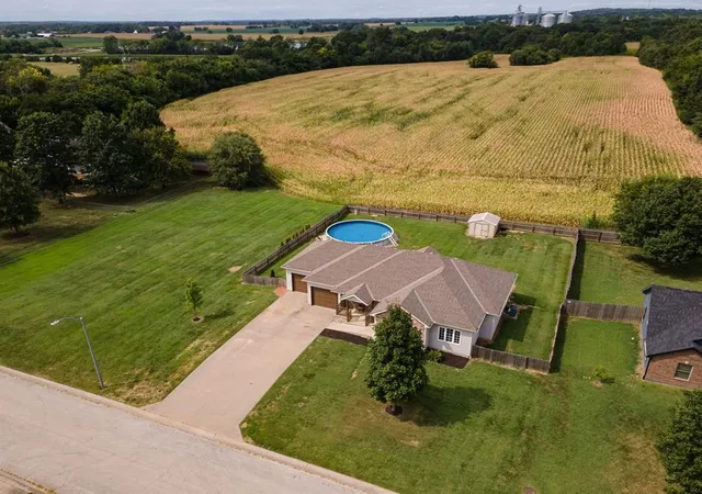 2nd image of 104 Harlequin Dr, Adrian, MO 64720 | MLS# 2638521