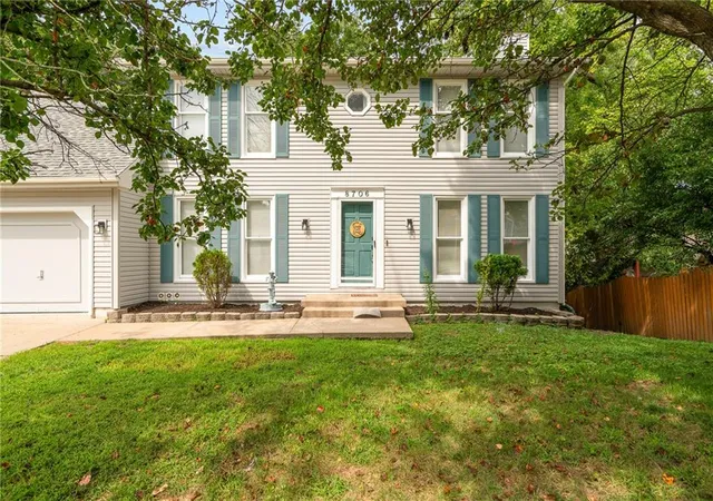 1st image of 8706 N Troost Ave, Kansas City, MO 64155 | MLS# 2638530