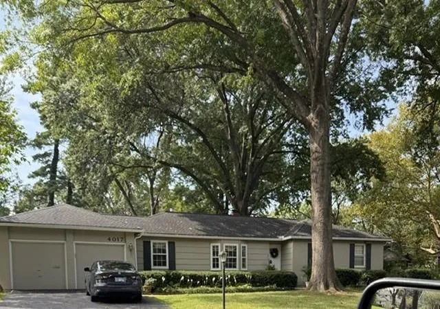 1st image of 4017 W 100th Pl, Overland Park, KS 66207 | MLS# 2638541