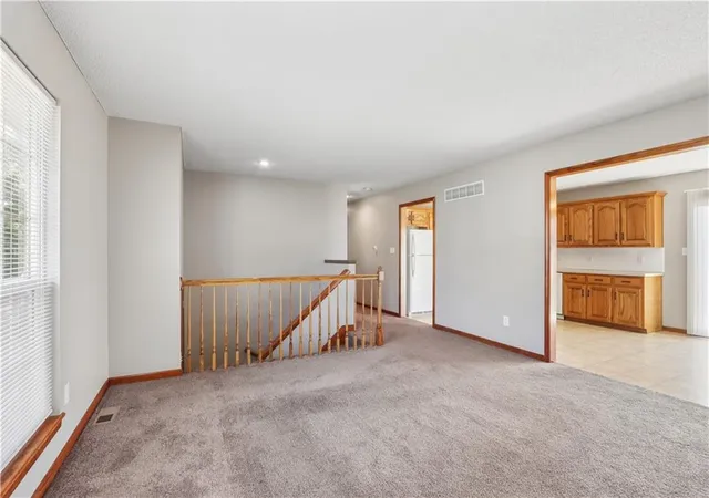 Photo 3 of Single family home for sale at 2009 Cypress Wy, Pleasant Hill, MO 64080 | MLS# 2638553 | Listing updated on 2026-08-28