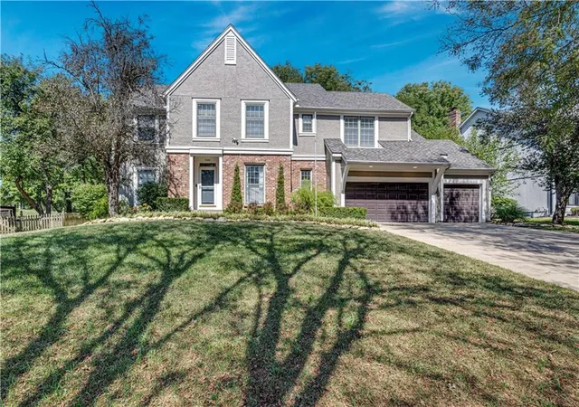 Photo 1 of Single family home for sale at 5444 W 129th Ter, Leawood, KS 66209 | MLS# 2638556 | Listing updated on 2026-09-16