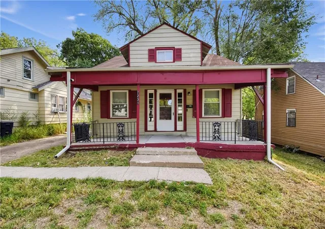 Photo 3 of Sale Pending at 7231 Bales Ave, Kansas City, MO 64132 | MLS# 2638560 | Listing updated on 2026-10-04