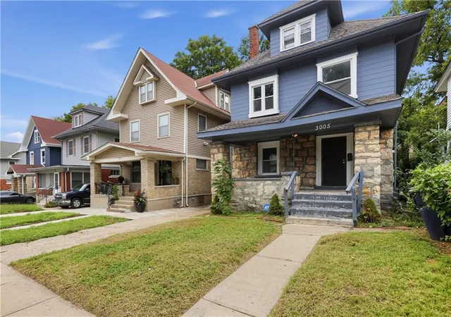Photo 3 of Single family home for sale at 3005 E 32nd Street, Kansas City, MO 64128 | MLS# 2638563 | Listing updated on 2026-09-28