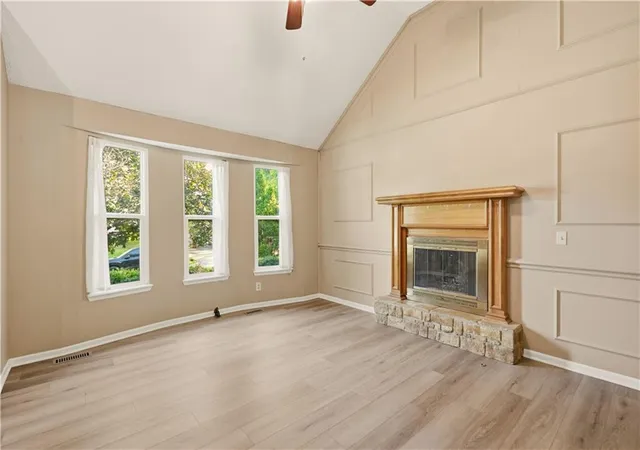 Photo 3 of Sale Pending at 16407 W 126Th St, Olathe, KS 66062 | MLS# 2638570 | Listing updated on 2026-09-04