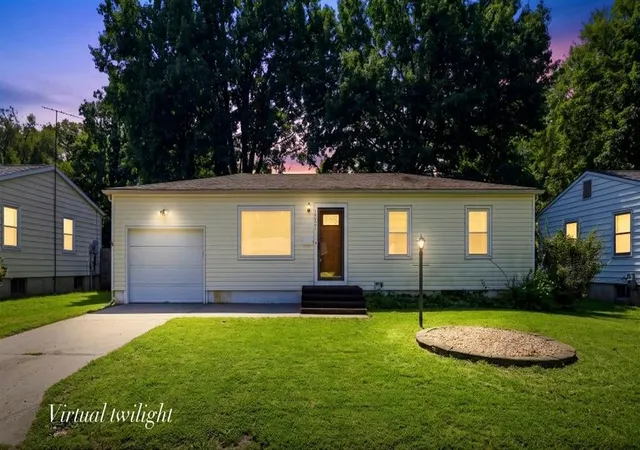 Photo 2 of Single family home for sale at 16007 E 17th St S, Independence, MO 64050 | MLS# 2638578 | Listing updated on 2026-09-14