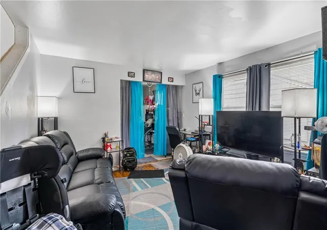 Photo 4 of Sale Pending at 7110 Virginia Ave, Kansas City, MO 64131 | MLS# 2638584 | Listing updated on 2026-09-26