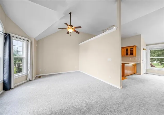 Photo 4 of Single family home for sale at 201 Mesa Dr, Smithville, MO 64089 | MLS# 2638598 | Listing updated on 2026-09-17