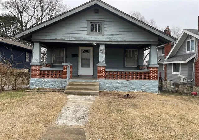 Photo 1 of Single family home for sale at 5041 Angnes St, Kansas City, MO 64130 | MLS# 2638599 | Listing updated on 2026-09-30