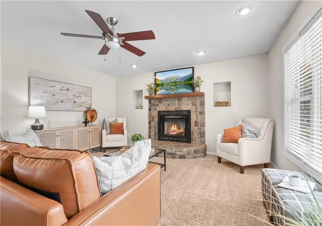 Photo 3 of Single family home for sale at 1331 NE Depot Dr, Lees Summit, MO 64086 | MLS# 2638600 | Listing updated on 2026-10-08